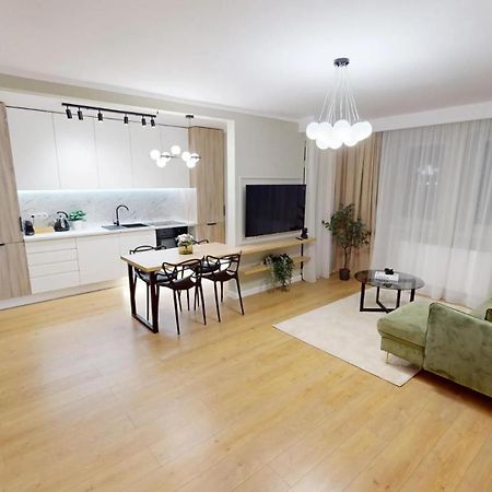 Cozy Apartment Vrt Sibiu Exteriér fotografie